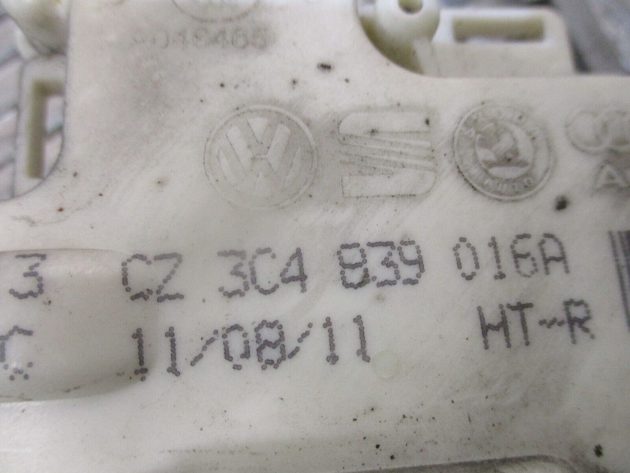 2012 GENUINE VW PASSAT REAR RIGHT DRIVER SIDE DOOR LOCK MECHANISM 3C4839016A - Image 2