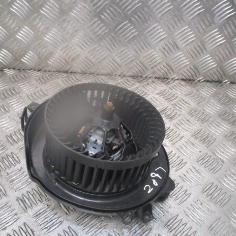 2017 GENUINE AUDI A3 8V HEATER BLOWER FAN MOTOR 5Q0907521C