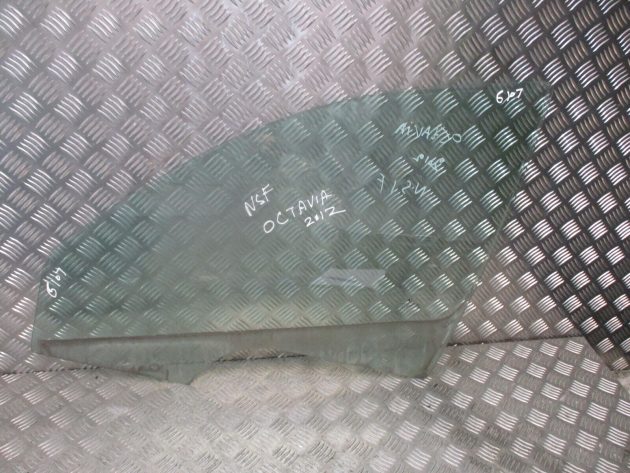 2012 GENUINE SKODA OCTAVIA FRONT LEFT PASSENGER SIDE DOOR WINDOW GLASS NSF - Image 3