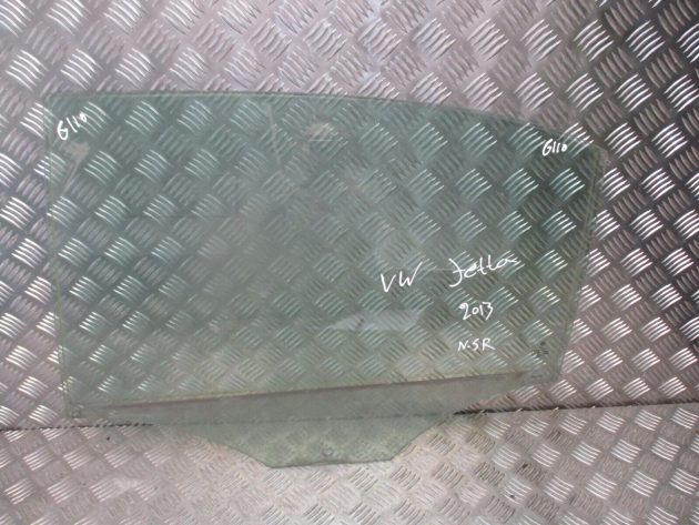 2013 GENUINE VW JETTA REAR LEFT PASSENGER SIDE DOOR WINDOW GLASS - Image 2