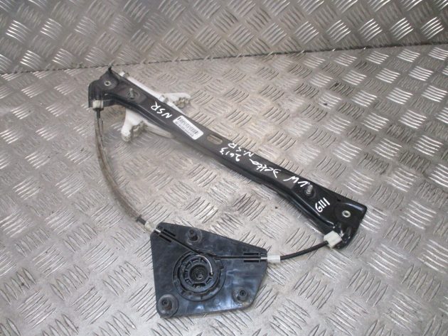 2013 GENUINE VW JETTA REAR LEFT PASSENGER SIDE WINDOW MOTOR 3C0959703B