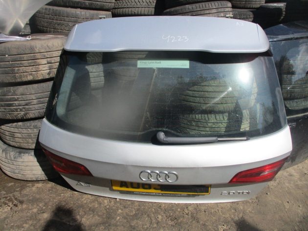 2015 GENUINE AUDI A3 HATCHBACK REAR BARE SHELL TAILGATE BOOTLID - Image 2