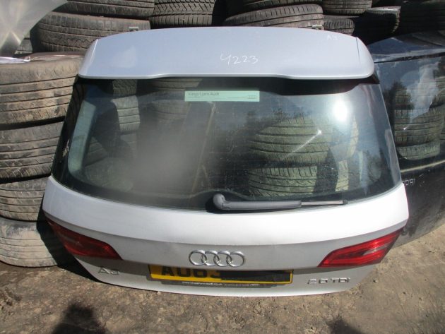 2015 GENUINE AUDI A3 HATCHBACK REAR BARE SHELL TAILGATE BOOTLID - Image 3