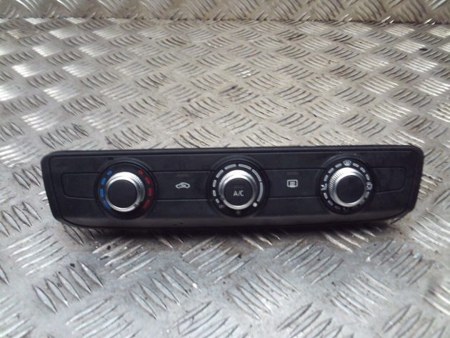 2017 GENUINE AUDI Q2 AC HEATER CLIMATE CONTROL SWITCH PANEL 8V0820047F - Image 2
