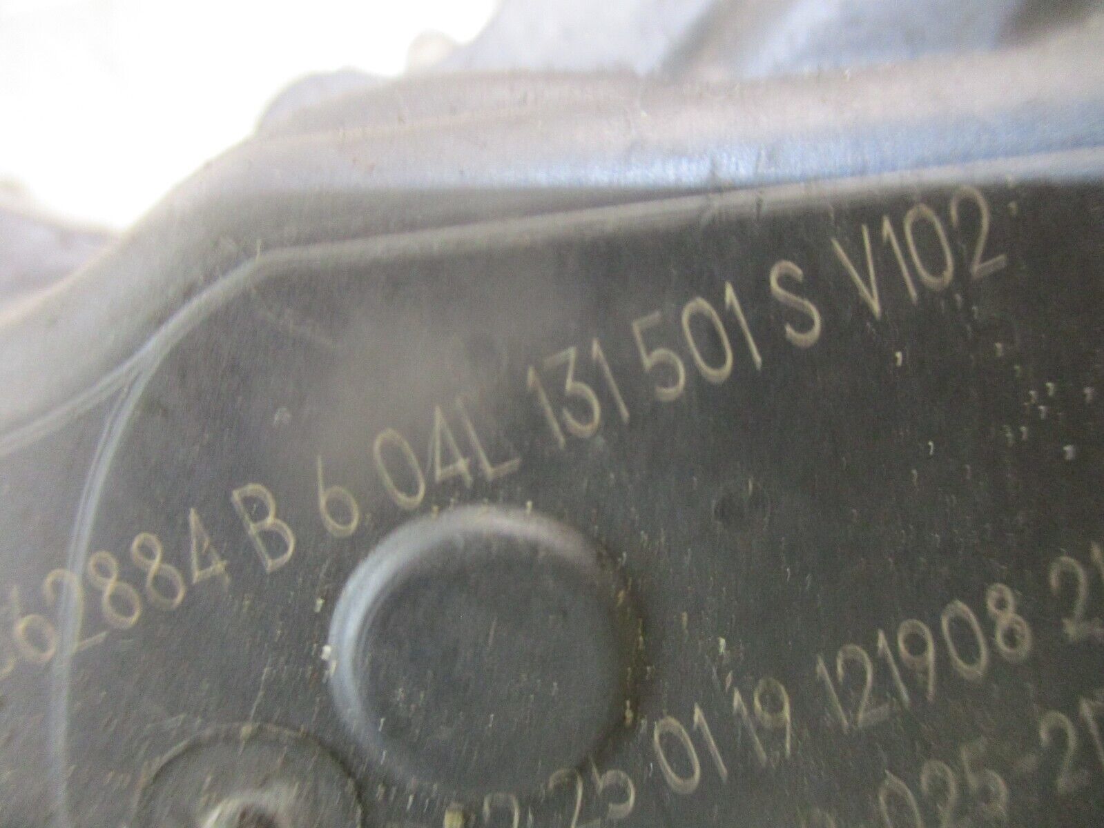 2017 GENUINE VW GOLF MK7 2.0 TDI DIESEL EGR VALVE 04L131501S - Image 2