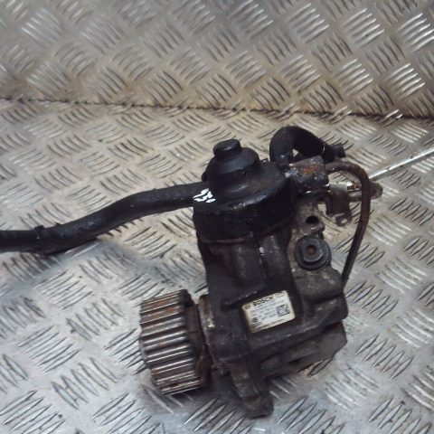 2017 GENUINE AUDI Q2 1.6 TDI HIGH PRESSURE FUEL PUMP 04L130755D