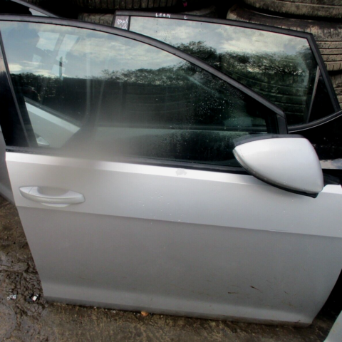 2016 GENUINE VW GOLF MK7 FRONT RIGHT DRIVER SIDE BARE SHELL DOOR OSF