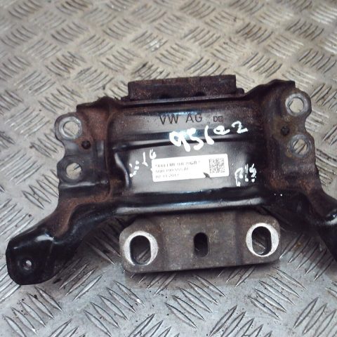 2017 GENUINE AUDI Q2 FRONT LEFT PASSENGER SIDE ENGINE MOUNT 5Q0199555AC