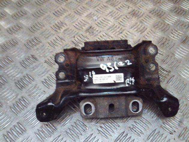 2017 GENUINE AUDI Q2 FRONT LEFT PASSENGER SIDE ENGINE MOUNT 5Q0199555AC - Image 3