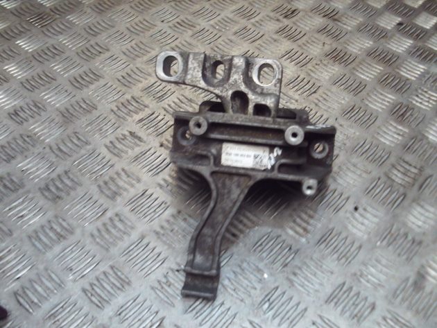 2017 GENUINE AUDI Q2 FRONT RIGHT DRIVER SIDE ENGINE MOUNT 5Q0199262BH