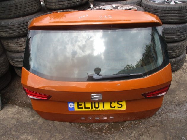 2019 GENUINE SEAT ATECA REAR BARE SHELL TAILGATE BOOTLID - Image 2