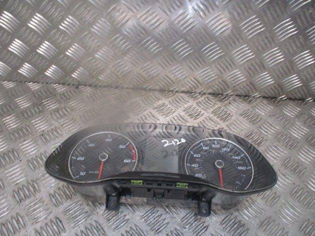 2019 GENUINE SEAT ATECA SPEEDOMETER INSTRUMENT CLUSTER CLOCK 5F0920951F