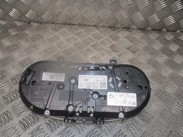 2019 GENUINE SEAT ATECA SPEEDOMETER INSTRUMENT CLUSTER CLOCK 5F0920951F - Image 2