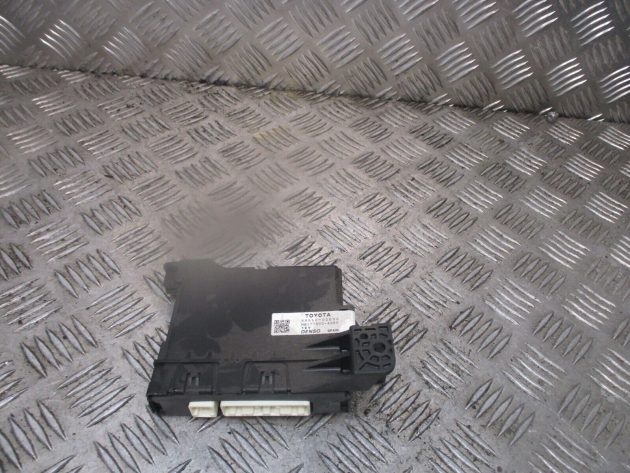 2015 GENUINE TOYOTA AURIS 1.8 HYBRID CLIMATE CONTROL MODULE UNIT 8865002E00