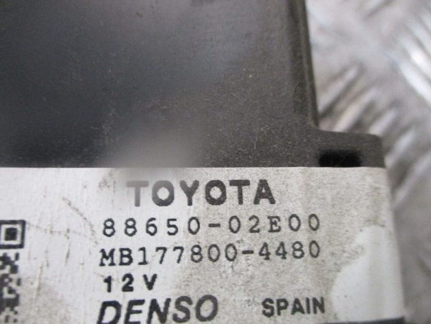 2015 GENUINE TOYOTA AURIS 1.8 HYBRID CLIMATE CONTROL MODULE UNIT 8865002E00 - Image 3