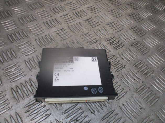 2015 GENUINE TOYOTA AURIS 1.8 HYBRID SMART KEY CONTROL MODULE UNIT 8999002220 - Image 2