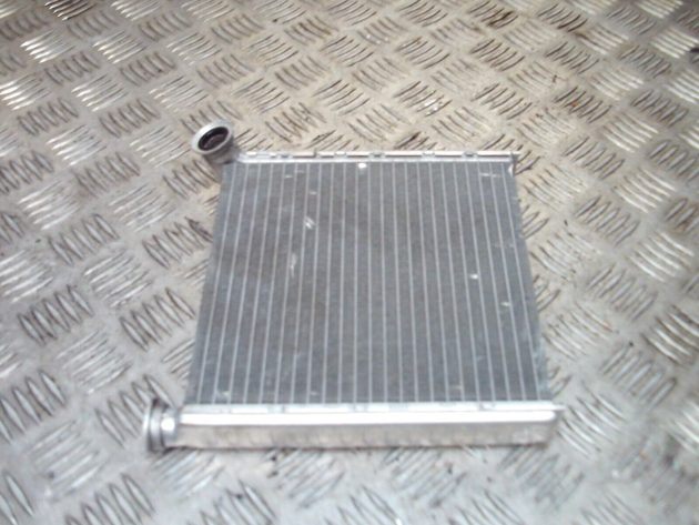 2017 GENUINE AUDI Q2 VALEO HEATER MATRIX RADIATOR