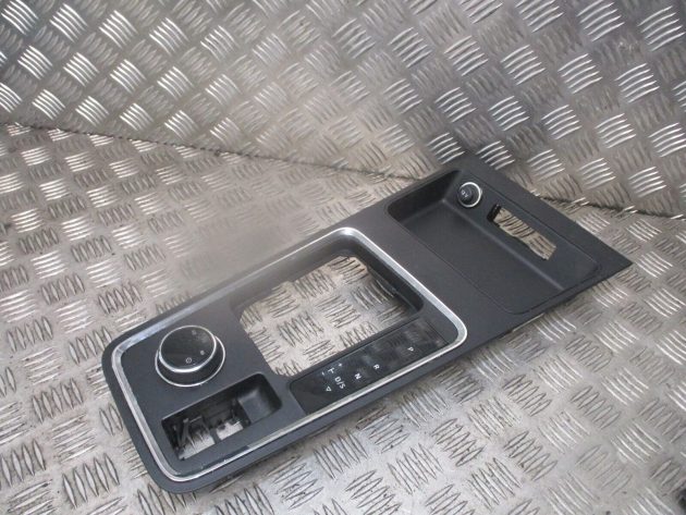 2019 GENUINE SEAT ATECA CENTRE CONSOLE GEAR SURROUND TRIM PANEL 577858329