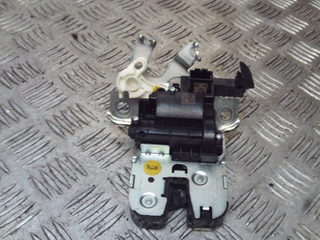 2018 GENUINE SEAT ARONA REAR TAILGATE BOOT LOCK MECHANISM 5F0827505 - Image 5