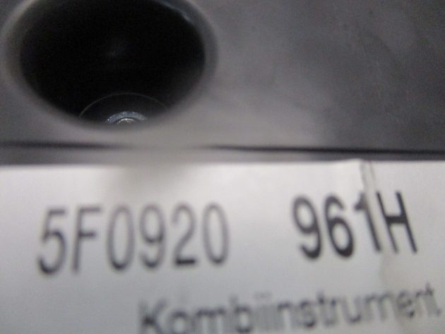 2014 GENUINE SEAT LEON SPEEDOMETER INSTRUMENT CLUTSER CLOCK 5F0920961H - Image 4