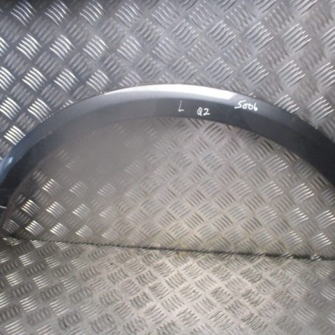 2017 GENUINE AUDI Q2 REAR LEFT PASSENGER SIDE WHEELARCH MOLDING TRIM 81A853817A