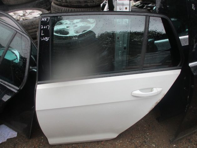 2017 GENUINE VW GOLF MK7 REAR LEFT PASSENGER SIDE BARE SHELL DOOR NSR - Image 3