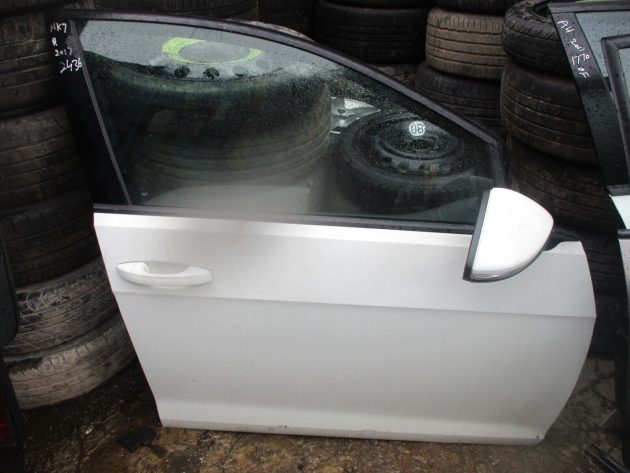2017 GENUINE VW GOLF MK7 FRONT RIGHT DRIVER SIDE BARE SHELL DOOR OSF - Image 3