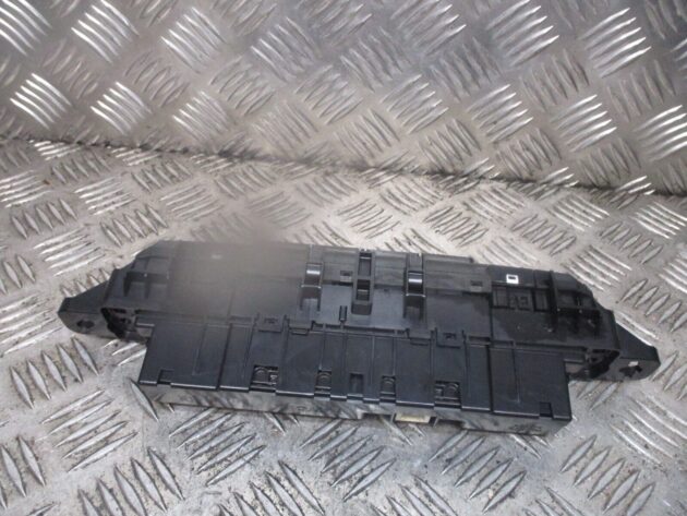 2019 GENUINE TOYOTA PRIUS HEATER AC CLIMATE CONTROL SWITCH PANEL 5590047231 - Image 3