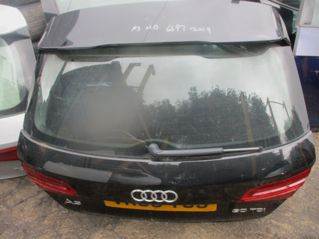 2019 GENUINE AUDI A3 S-LINE HATCHBACK REAR BARE SHELL TAILGATE BOOTLID