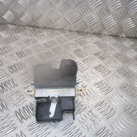 2017 GENUINE VW GOLF MK7 REAR TAILGATE BOOT LOCK MECHANISM 5G0827505C