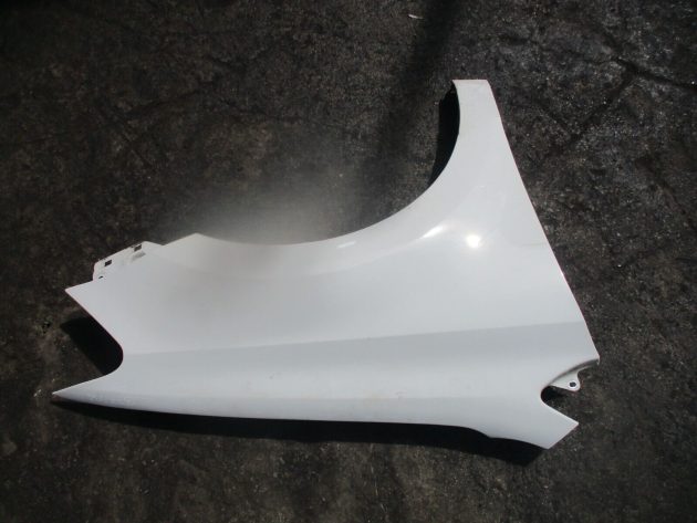 2011 GENUINE VW POLO FRONT RIGHT DRIVER SIDE WING FENDER OSF - Image 3