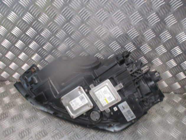 2015 GENUINE VW GOLF MK7 GTD FRONT RIGHT DRIVER SIDE HEADLIGHT LAMP 5G2941752 - Image 4