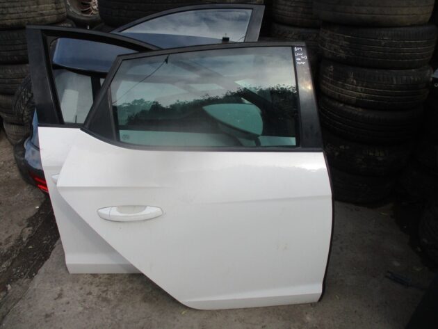 2013 GENUINE SEAT LEON FR HATCHBACK REAR RIGHT DRIVER SIDE BARE SHELL DOOR - Image 2