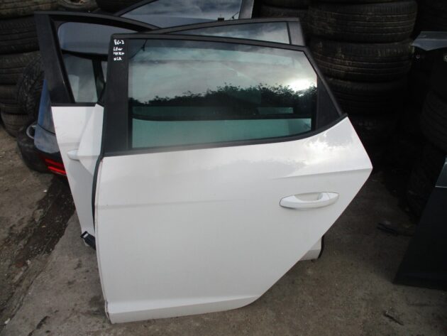 2013 GENUINE SEAT LEON FR HATCHBACK REAR LEFT PASSENGER SIDE BARE SHELL DOOR - Image 2