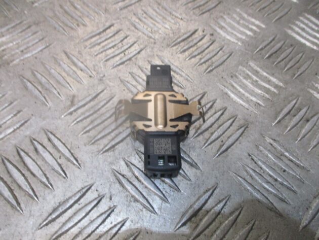 2018 GENUINE SEAT ARONA FR FRONT WINDSCREEN RAIN SENSORS 5Q0955559B