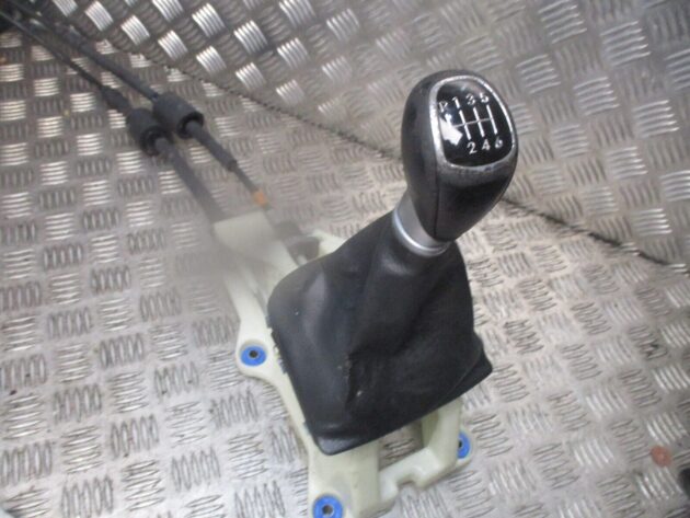 2017 GENUINE HYUNDAI I40 6 SPEED MANUAL GEAR SELECTOR & LINKANGE - Image 2