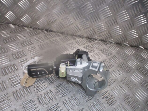 2016 GENUINE TOYOTA AURIS IGNITION BARREL & KEY 8978202010