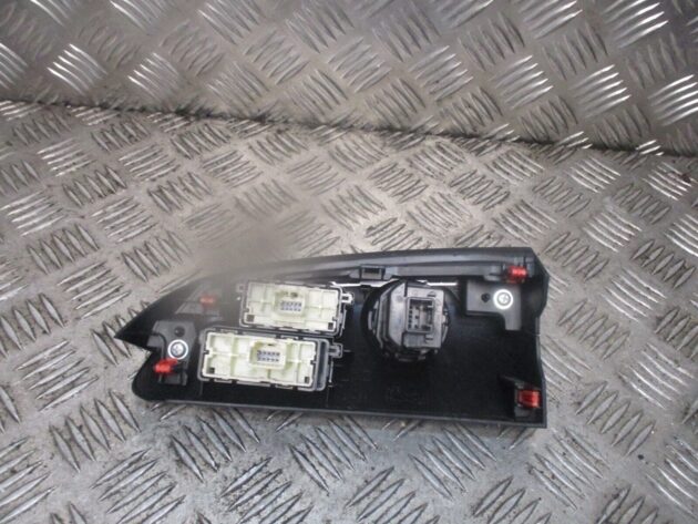2019 GENUINE TOYOTA PRIUS 1.8HYBRID START STOP SWITCH PANAL 5547047090 - Image 3