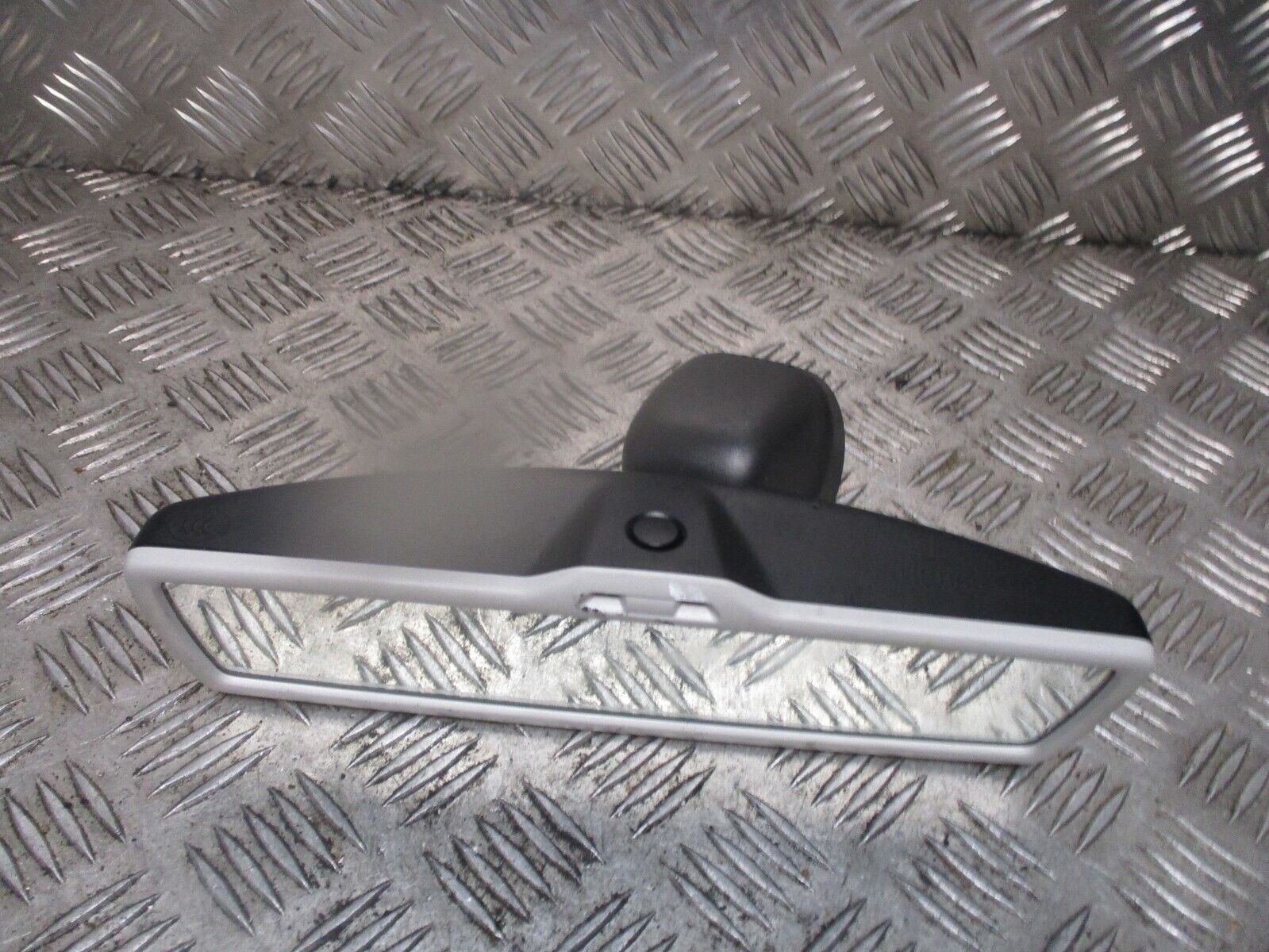 2015 GENUINE SEAT LEON FRONT INTERIOR REAR VIEW MIRROR 7N0857511L - Image 2