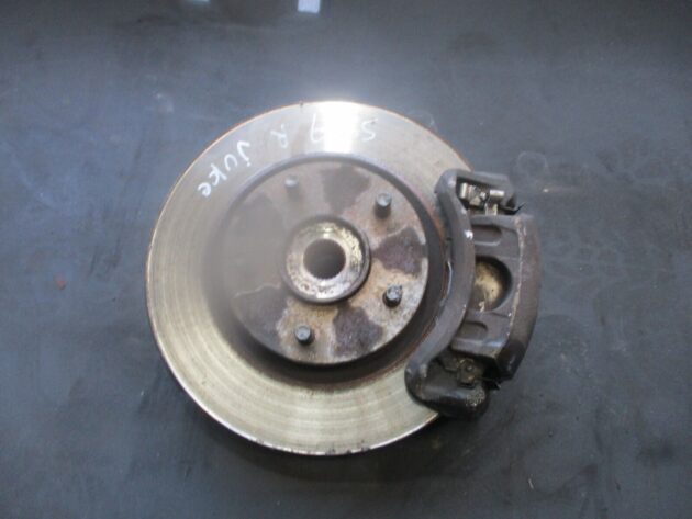 2015 GENUINE NISSAN JUKE 1.6 PETROL FRONT RIGHT DRIVER SIDE WHEEL HUB - Image 2