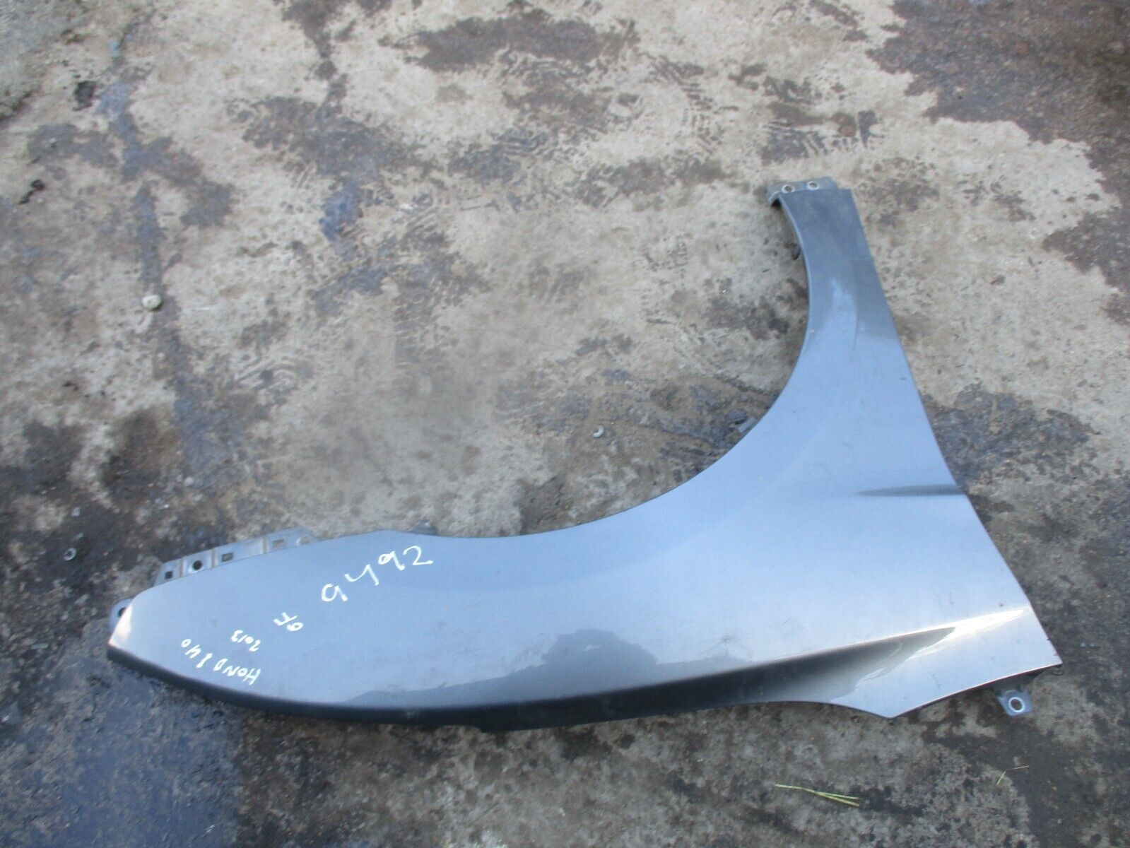 2013 GENUINE HYUNDAI I40 SALOON FRONT RIGHT DRIVER SIDE WING FENDER - Image 2