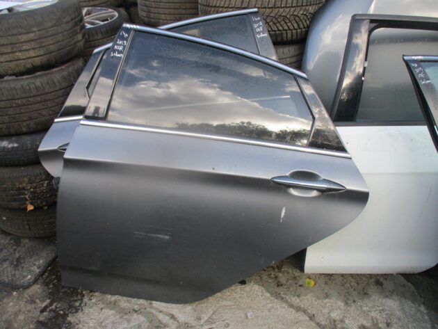 2013 GENUINE HYUNDAI I40 SALOON REAR LEFT PASSENGER SIDE BARE SHELL DOOR NSR - Image 2