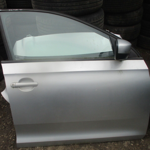 2014 GENUINE SEAT TOLEDO FRONT RIGHT DRIVER SIDE BARE SHELL DOOR