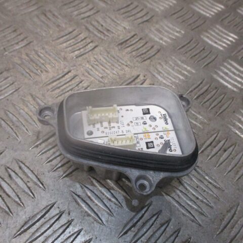 2018 GENUINE SEAT ARONA FR DRL DAY TIME RUNNIG LIGHT ECU B102247-B