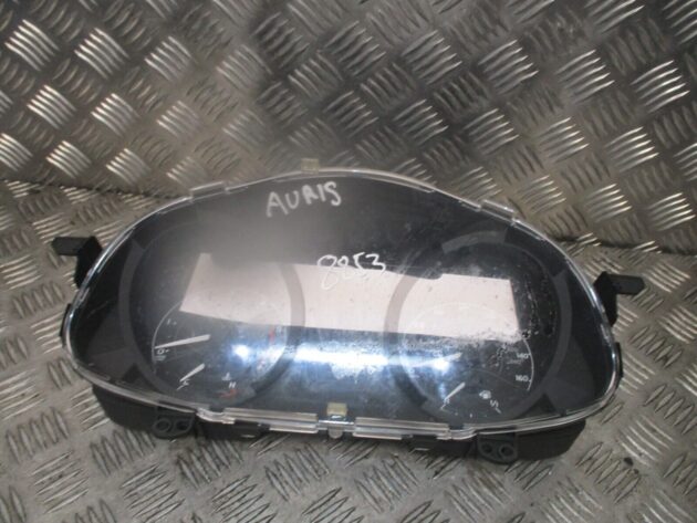 2016 GENUINE TOYOTA AURIS SPEEDOMETER INSTRUMENT CLUSTER CLOCK
