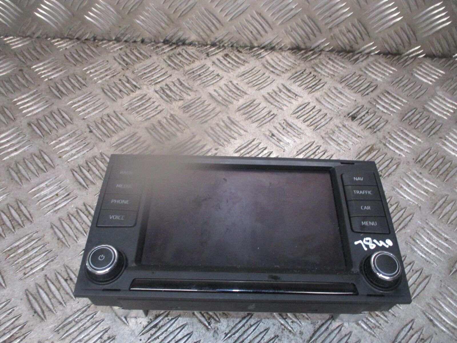 2015 GENUINE SEAT LEON FRONT MULTIMEDIA DISPLAY HEAD UNIT 5F0919604A - Image 2