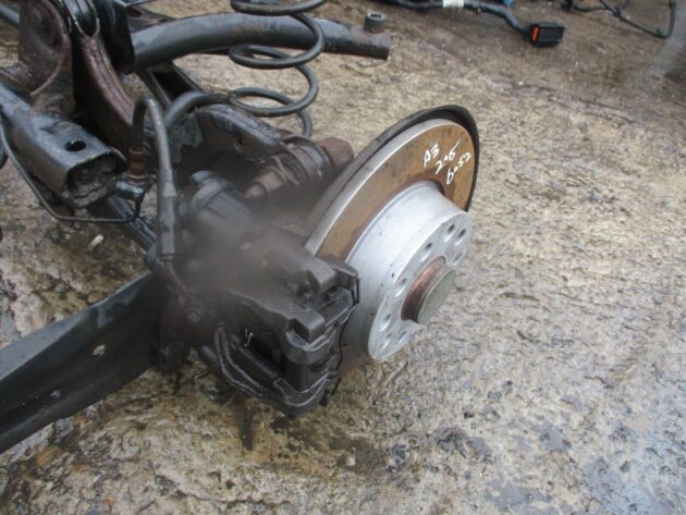 2015 GENUINE AUDI A3 HATCHBACK REAR COMPLE AXLE - Image 4