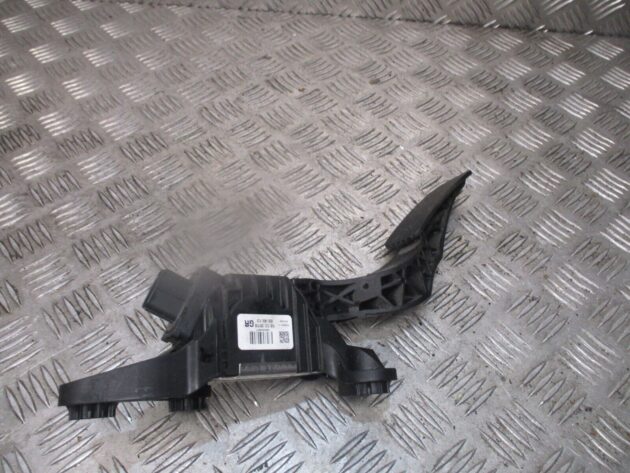 2019 GENUINE KIA PICANTO ACCELERATOR THROTTLE GAS PEDAL 32700-XXXXX - Image 2