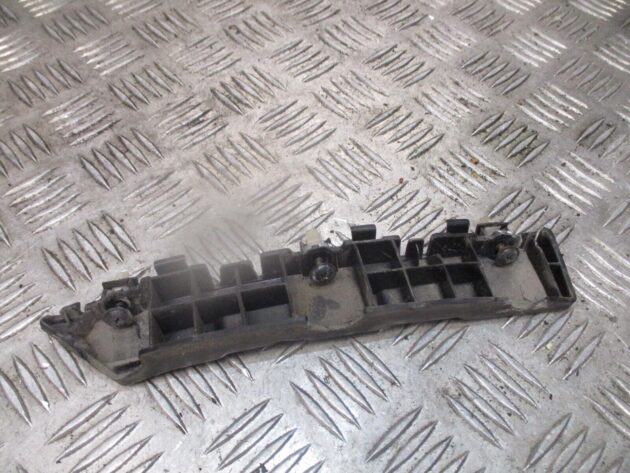 2019 GENUINE KIA PICANTO PASSENGER SIDE REAR BUMPER BRACKET 86613-1Y000