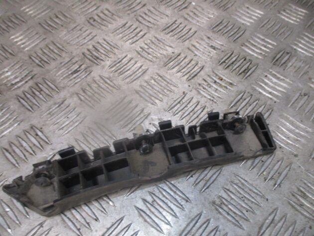 2019 GENUINE KIA PICANTO PASSENGER SIDE REAR BUMPER BRACKET 86613-1Y000 - Image 2